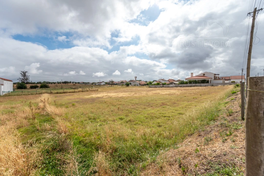 Terreno para Venda em Foros de Vale de Figueira Foto 15
