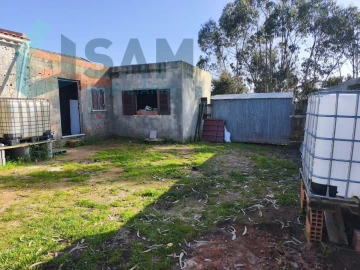 Moradia T2 para Venda em Campelos e Outeiro da Cabeça