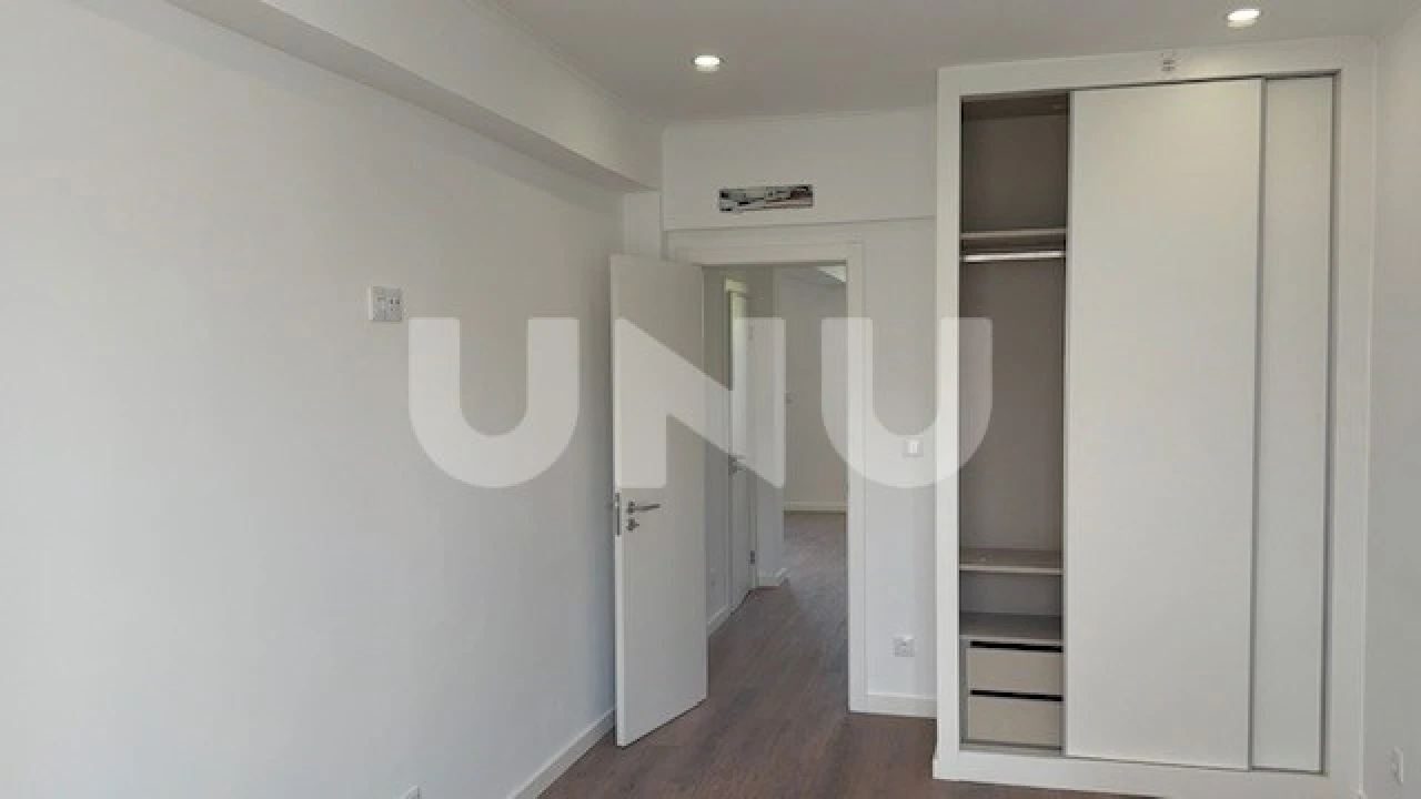 Apartamento T2 para Venda em Venteira Foto 12