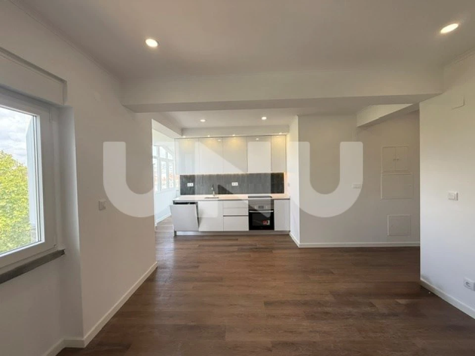 Apartamento T2 para Venda em Venteira Foto 18