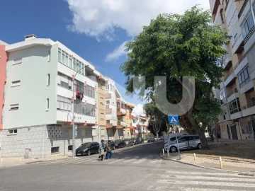 Apartamento T2 para Venda em Venteira
