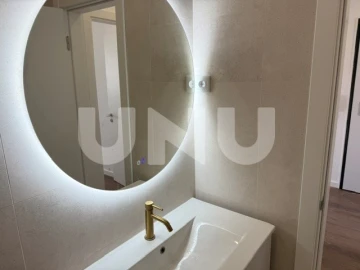 Apartamento T2 para Venda em Venteira