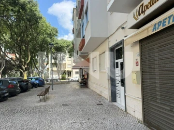 Apartamento T2 para Venda em Venteira