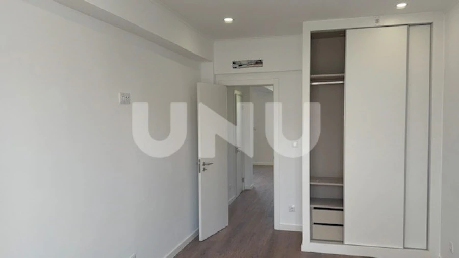 Apartamento T2 para Venda em Venteira Foto 12