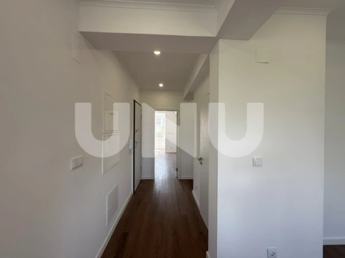 Apartamento T2 para Venda em Venteira Foto 24