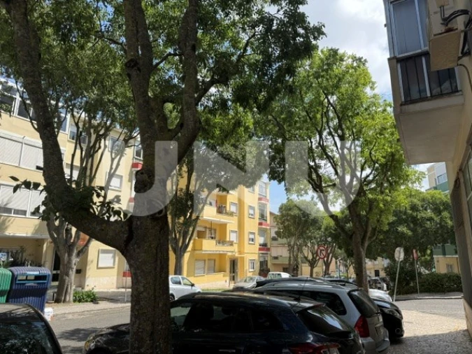 Apartamento T2 para Venda em Venteira Foto 27