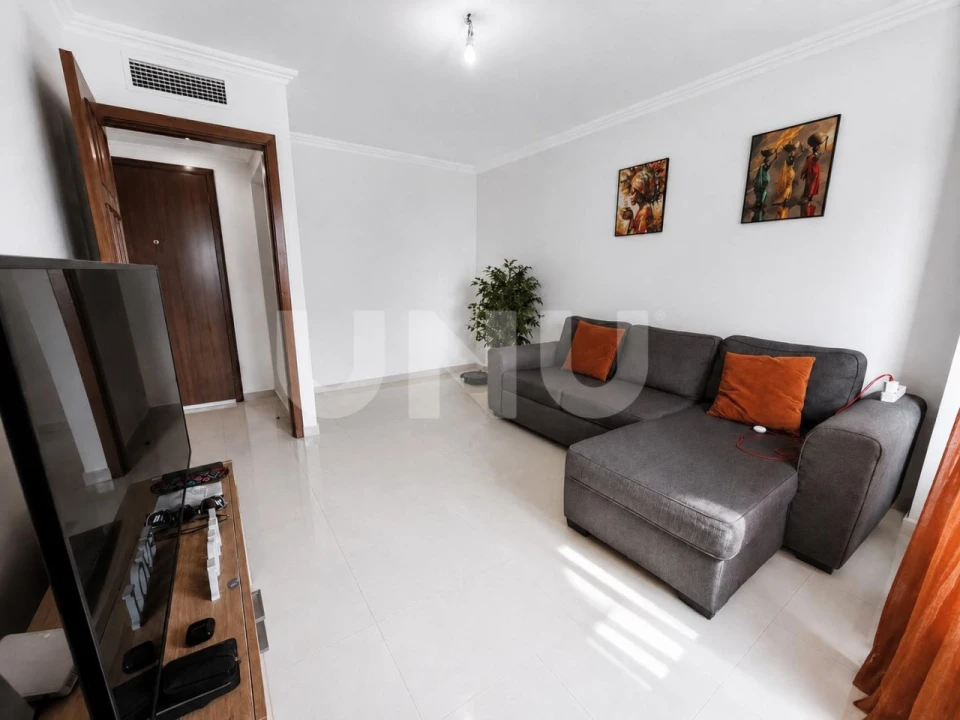 Apartamento T2 para Venda em Seixal, Arrentela e Aldeia de Paio Pires Foto 2