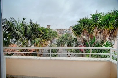 Moradia T3 para Venda em Charneca de Caparica e Sobreda