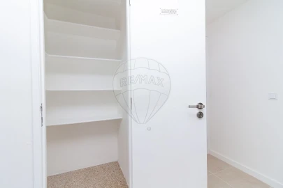 Apartamento T2 para Arrendamento em Vila Franca de Xira