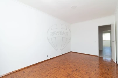 Apartamento T2 para Arrendamento em Vila Franca de Xira
