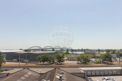 Apartamento T2 para Arrendamento em Vila Franca de Xira