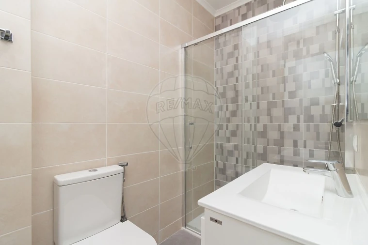 Apartamento T2 para Arrendamento em Vila Franca de Xira Foto 11