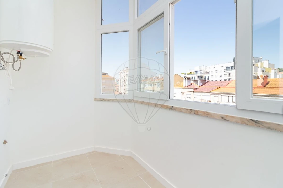 Apartamento T2 para Arrendamento em Vila Franca de Xira Foto 18