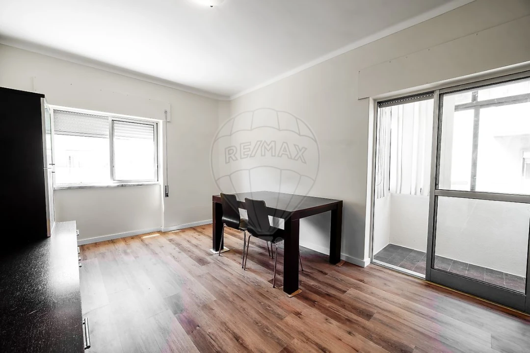 Apartamento T2 para Venda em Baixa da Banheira e Vale da Amoreira Foto 7