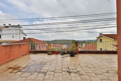 Moradia T4 para Venda em Porto Salvo