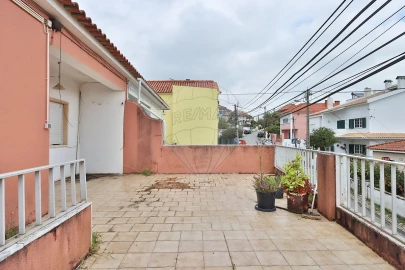 Moradia T4 para Venda em Porto Salvo