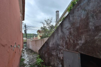 Moradia T4 para Venda em Porto Salvo