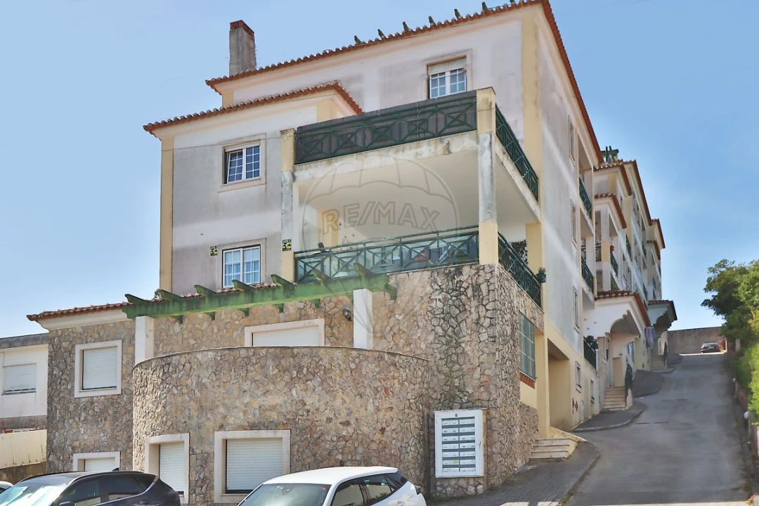 Apartamento T2 para Venda em Venda do Pinheiro e Santo Estêvão das Galés Foto 19