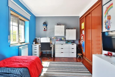 Apartamento T2 para Venda em Venda do Pinheiro e Santo Estêvão das Galés