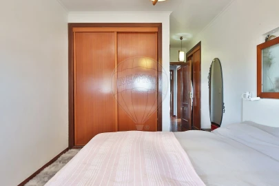 Apartamento T2 para Venda em Venda do Pinheiro e Santo Estêvão das Galés