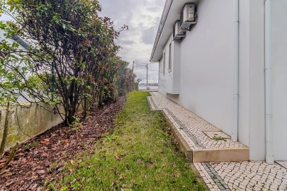 Moradia T3 para Venda em Lourosa