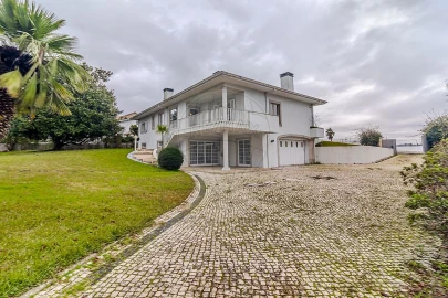 Moradia T3 para Venda em Lourosa