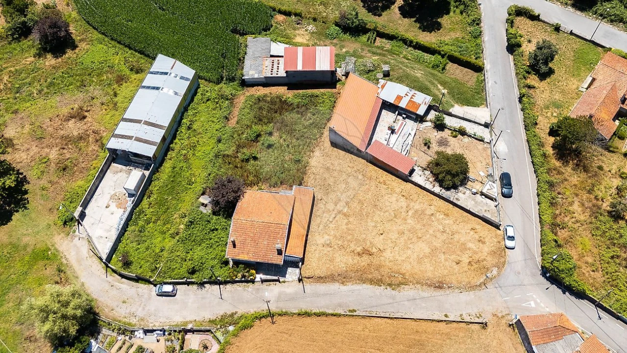 Terreno para Venda em Argoncilhe Foto 5