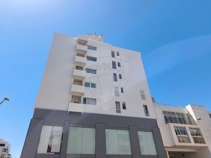 Apartamento T3 para Venda em Quarteira Foto 21