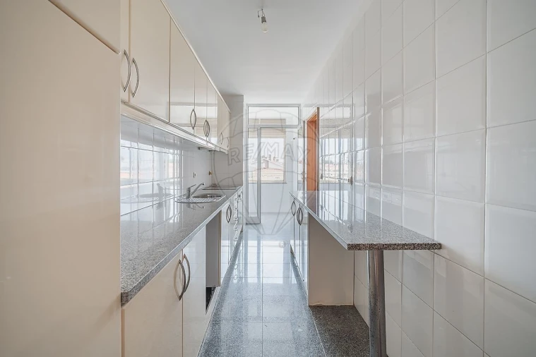 Apartamento T2 para Venda em Matosinhos e Leça da Palmeira Foto 17