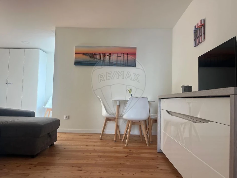 Apartamento T1 para Arrendamento em Glória e Vera Cruz Foto 6