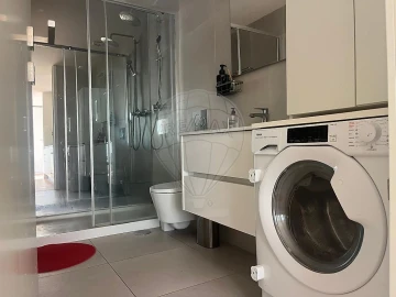 Apartamento T1 para Arrendamento em Glória e Vera Cruz