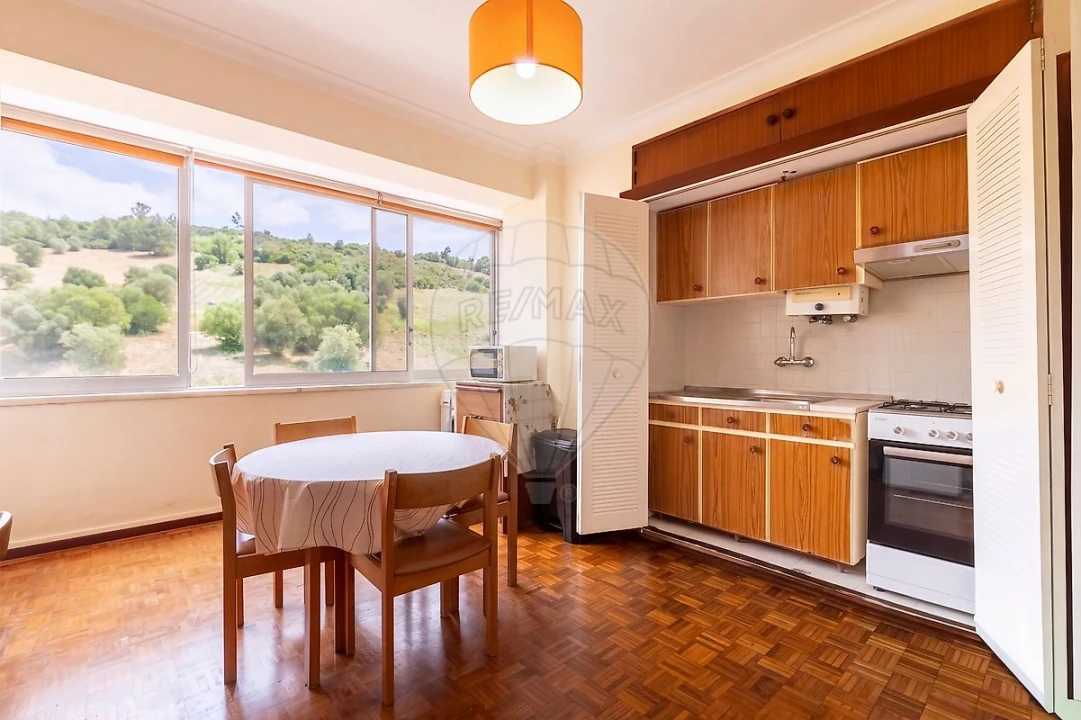 Apartamento T1 para Venda em Santa Maria, São Pedro e Matacães Foto 2