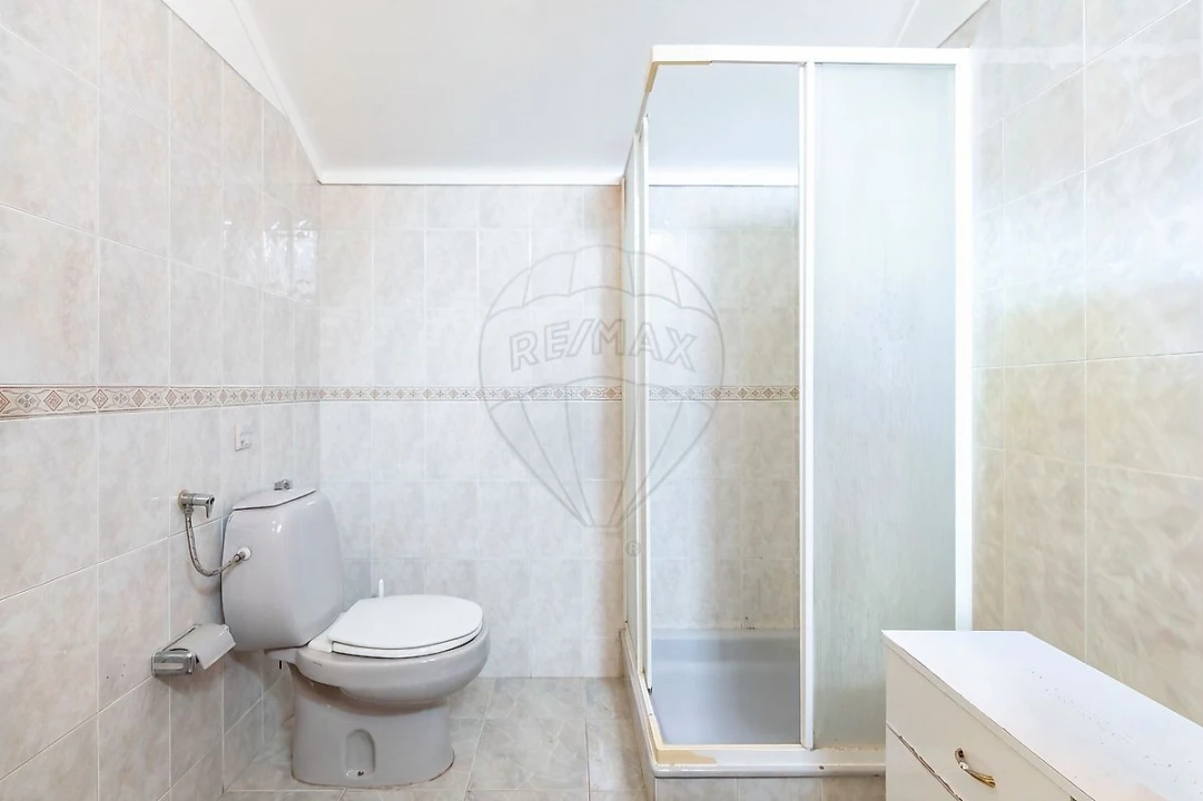 Apartamento T3 para Venda em A dos Cunhados e Maceira Foto 16