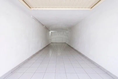 Apartamento T3 para Venda em A dos Cunhados e Maceira