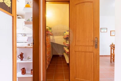 Apartamento T3 para Venda em A dos Cunhados e Maceira