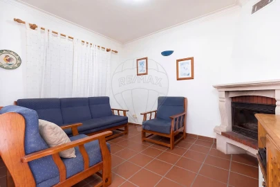Apartamento T3 para Venda em A dos Cunhados e Maceira