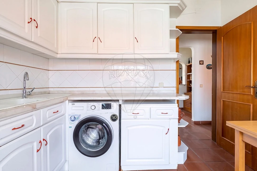Apartamento T3 para Venda em A dos Cunhados e Maceira Foto 3