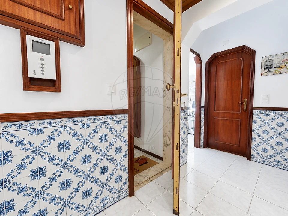 Apartamento T3 para Venda em Vialonga Foto 35