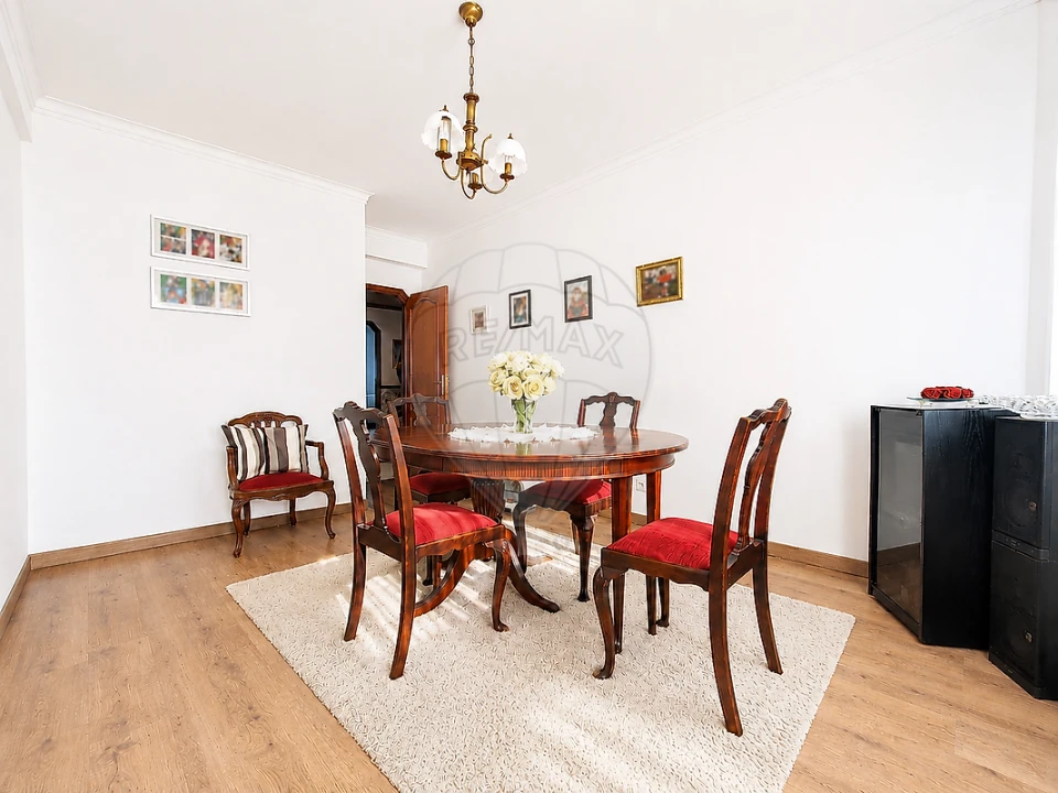 Apartamento T3 para Venda em Vialonga Foto 12