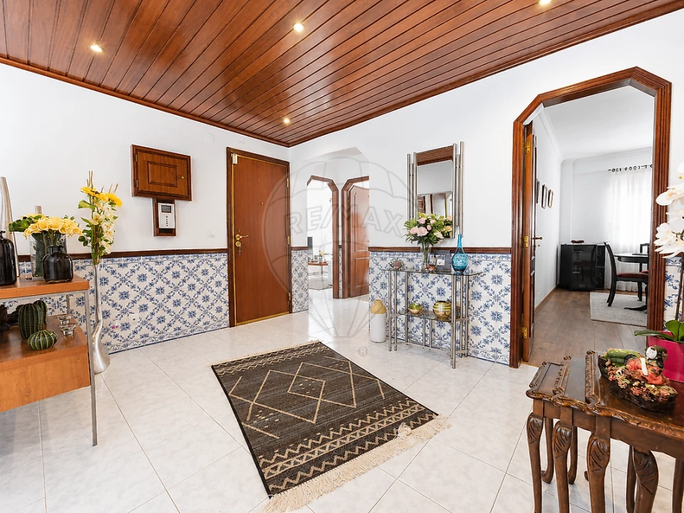 Apartamento T3 para Venda em Vialonga Foto 33