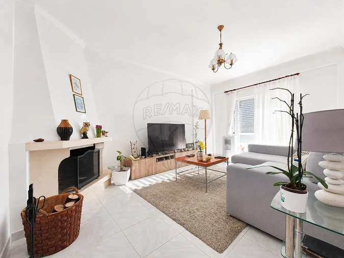 Apartamento T3 para Venda em Vialonga Foto 25