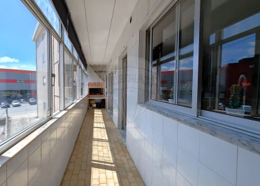 Apartamento T3 para Venda em O. Azeméis, Riba-Ul, Ul, Macinhata Seixa, Madail