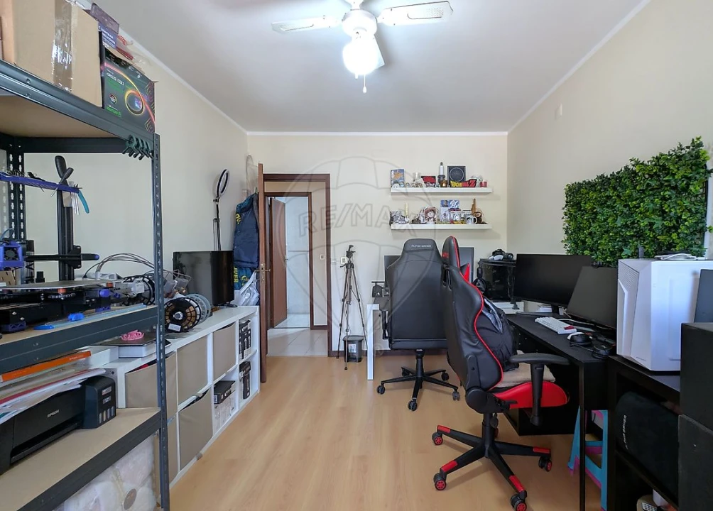 Apartamento T3 para Venda em O. Azeméis, Riba-Ul, Ul, Macinhata Seixa, Madail Foto 9