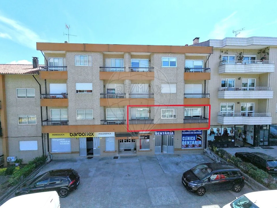 Apartamento T3 para Venda em O. Azeméis, Riba-Ul, Ul, Macinhata Seixa, Madail Foto 2