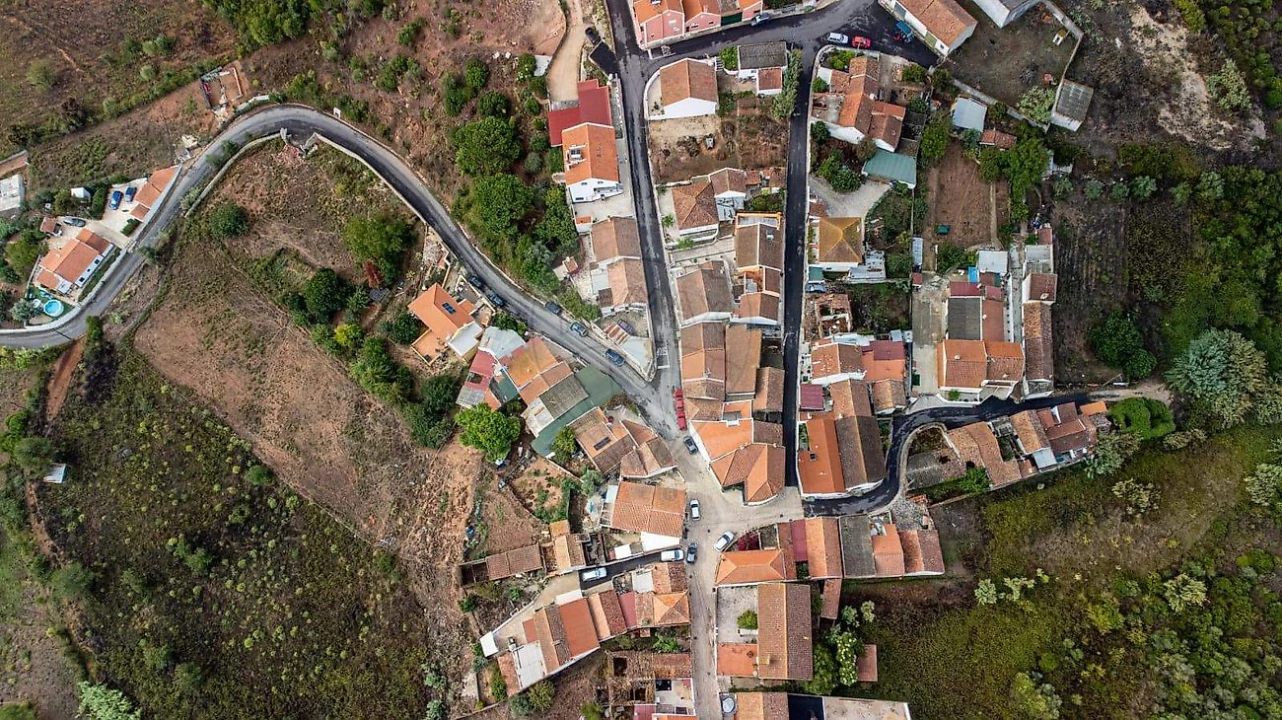 Moradia T2 para Venda em Meca Foto 36