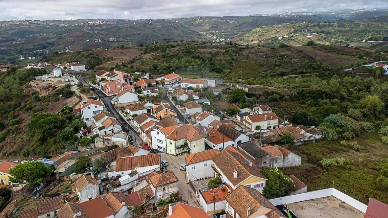 Moradia T2 para Venda em Meca Foto 33