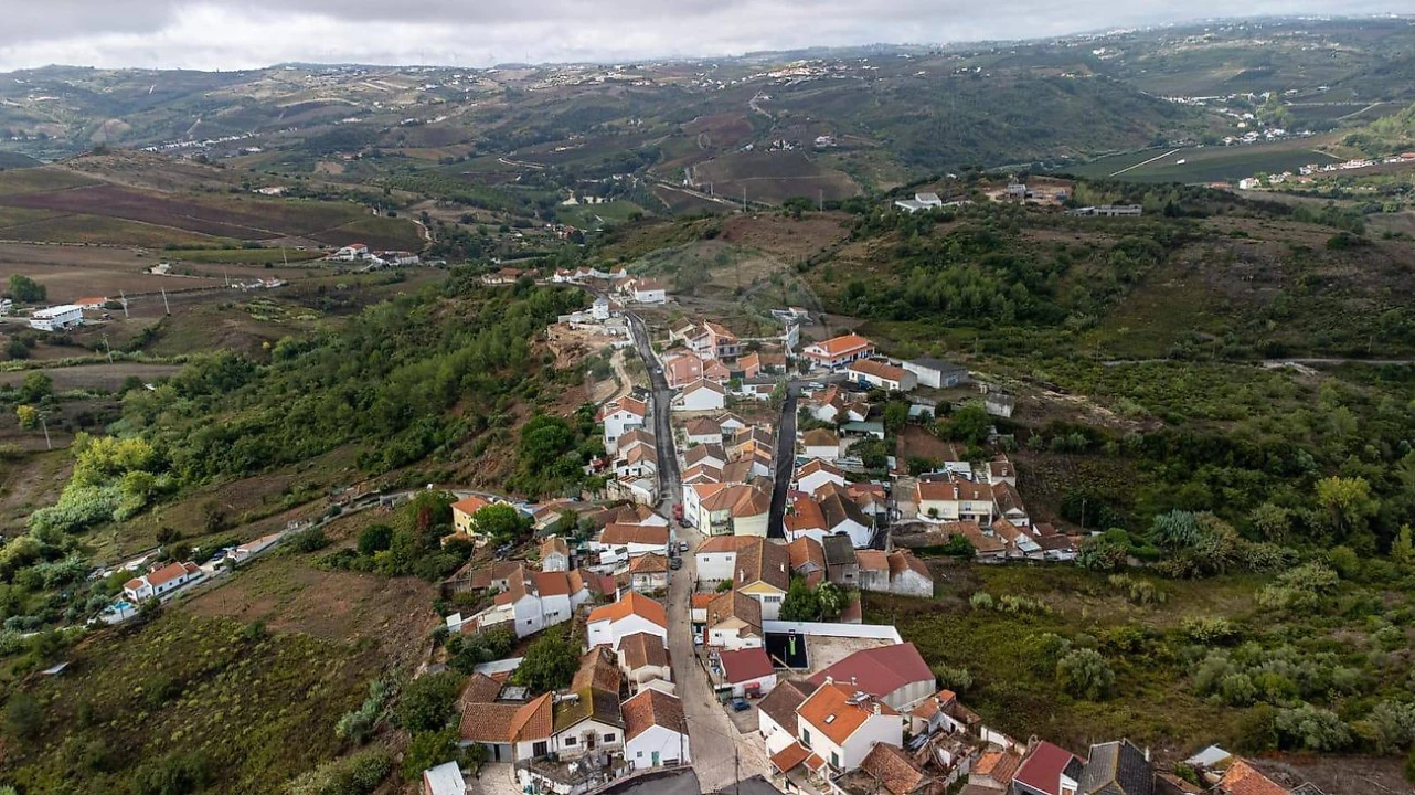 Moradia T2 para Venda em Meca Foto 34