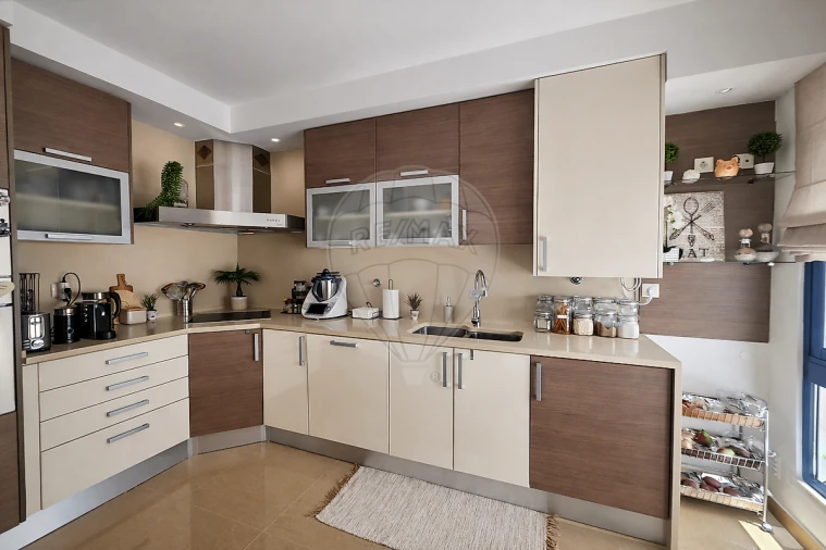 Apartamento T1 para Venda em Vila Franca de Xira Foto 14