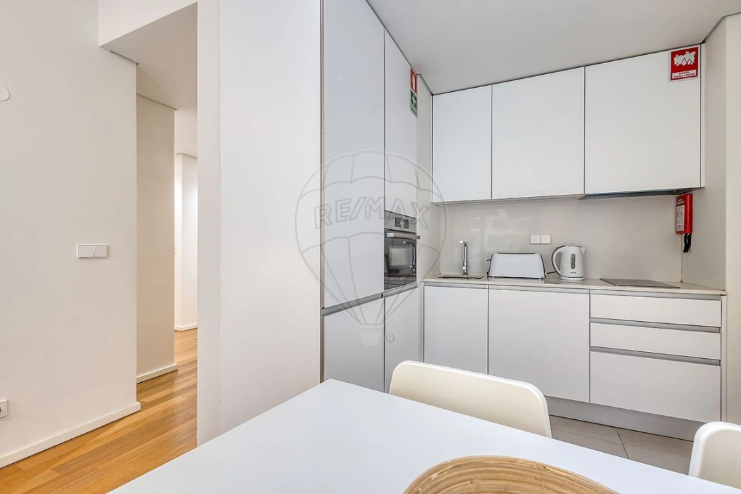 Apartamento T1 para Arrendamento em Santa Marinha e São Pedro da Afurada Foto 1