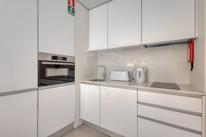 Apartamento T1 para Arrendamento em Santa Marinha e São Pedro da Afurada